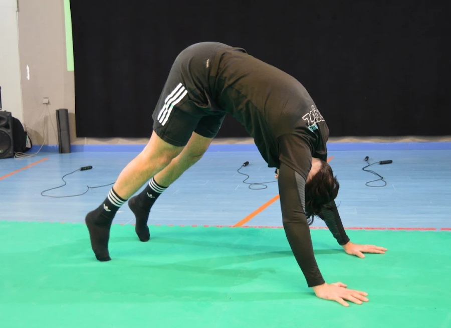 entrenador haciendo movement