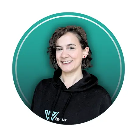 Blanca Jiménez Casares, profesora de yoga en INGUZ